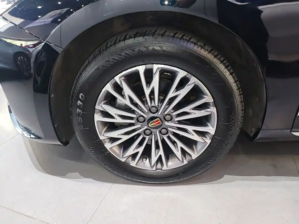 Hongqi Hongqi H5 — миниатюра 23