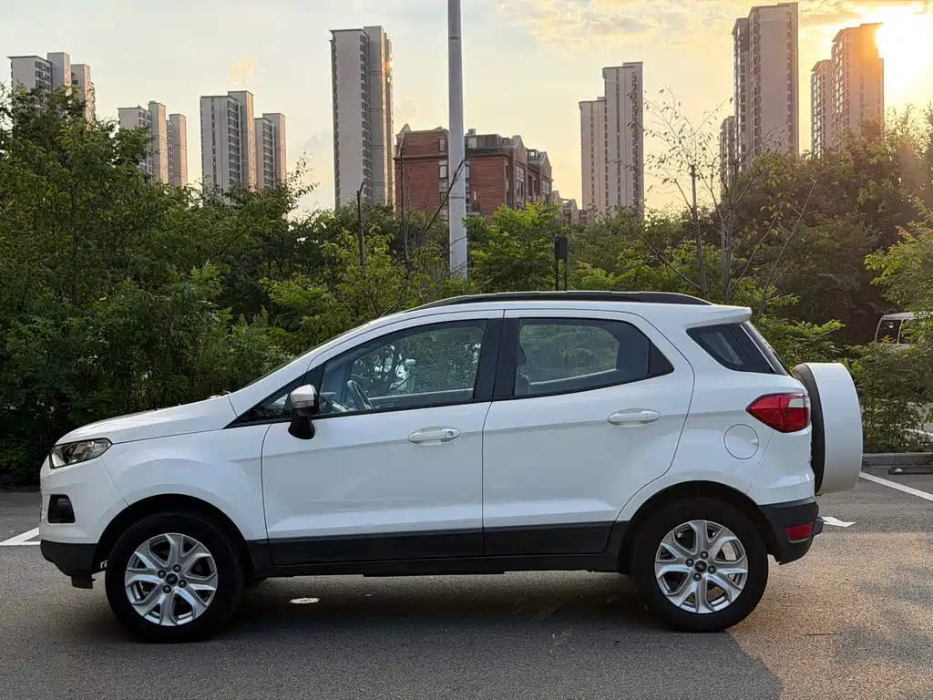 Ford Ecosport — миниатюра 7
