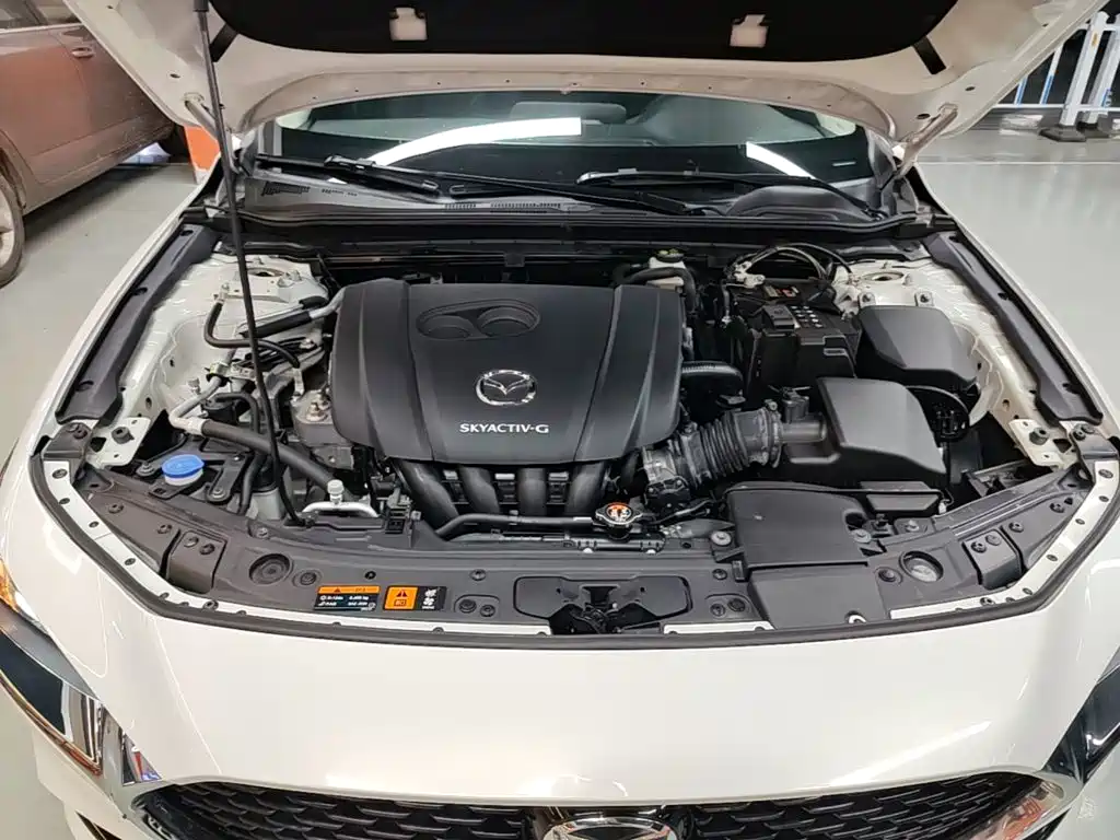Mazda 3 Axela — миниатюра 20