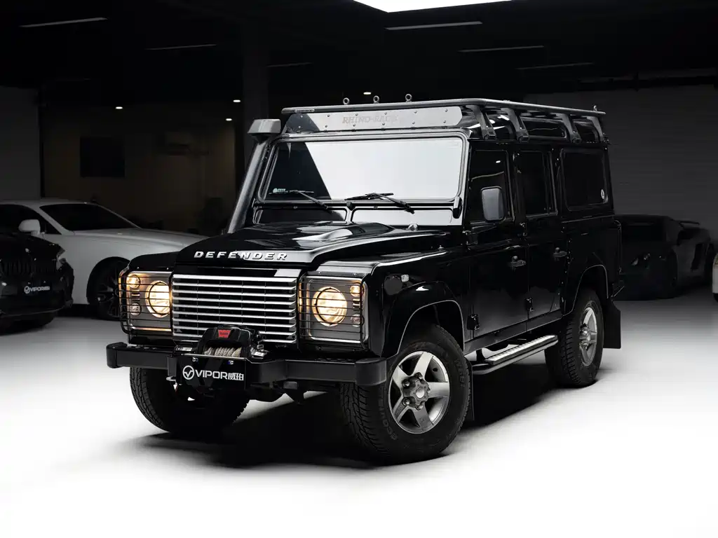 Land Rover Defender 2016