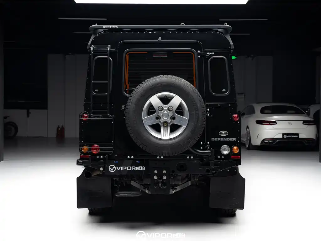 Land Rover Land Rover Defender