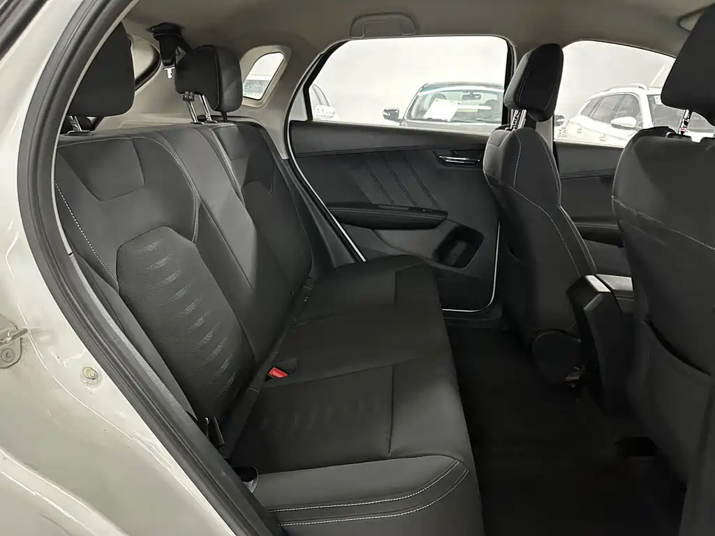 BYD e2 — миниатюра 16