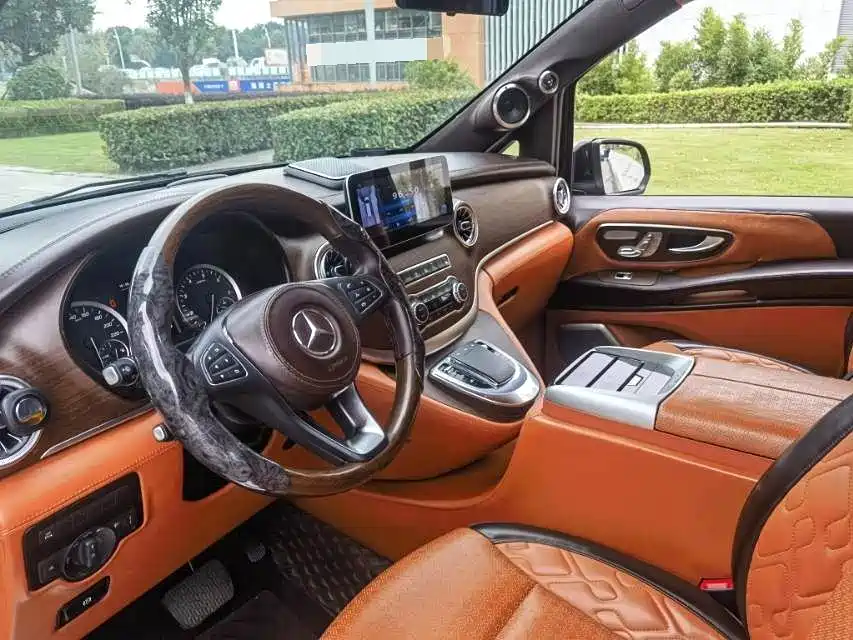 Mercedes-Benz Vito — миниатюра 11