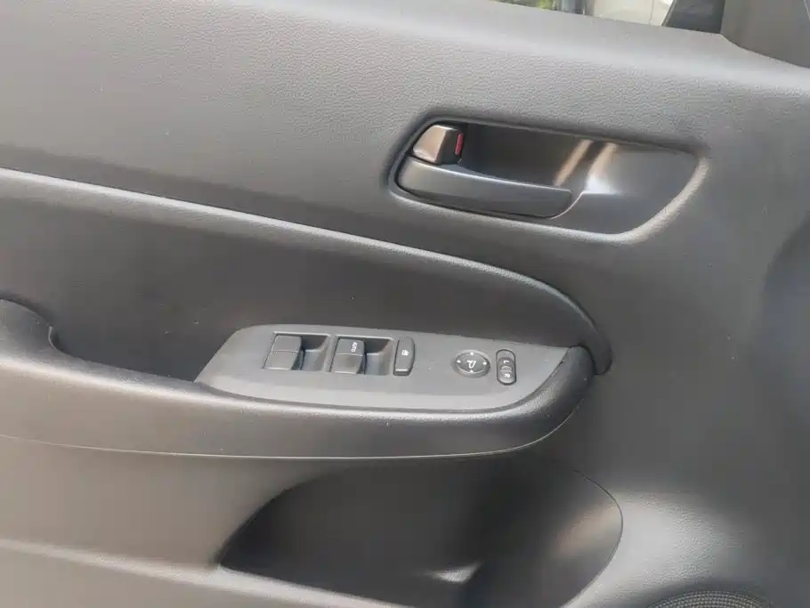 Honda Fit — миниатюра 7