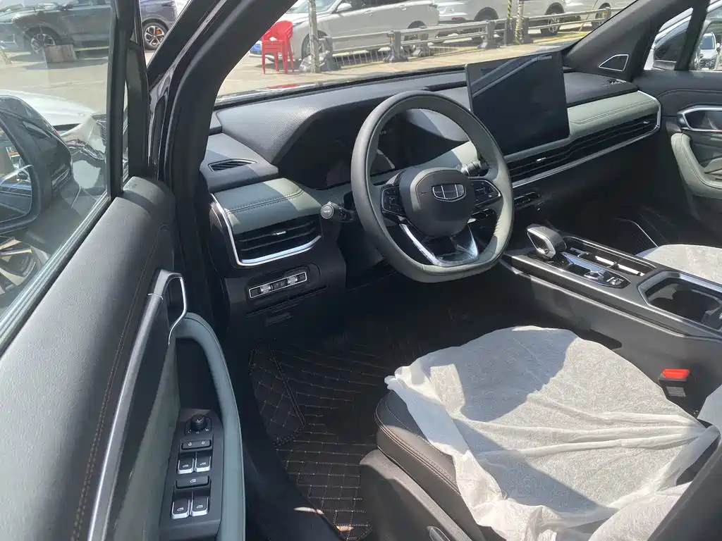 GEELY AUTOMOBILE HAOYUE L