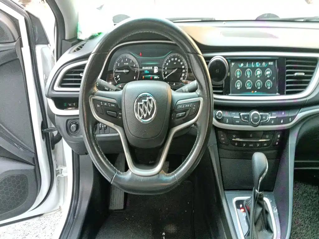 Buick Excelle — миниатюра 3