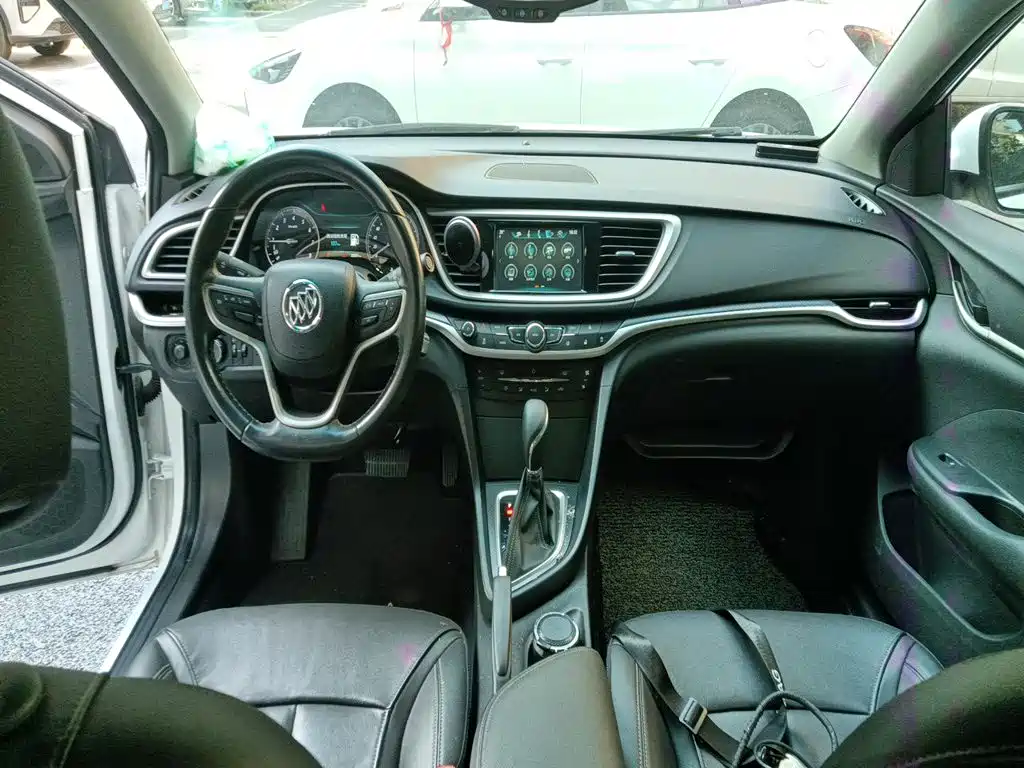 Buick Excelle — миниатюра 13