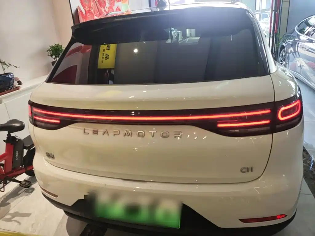 Leapmotor Leapmotor C11 — миниатюра 6
