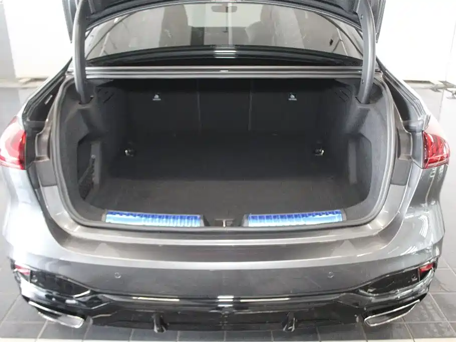 Audi A5L 2026 2.0T Sport Plus