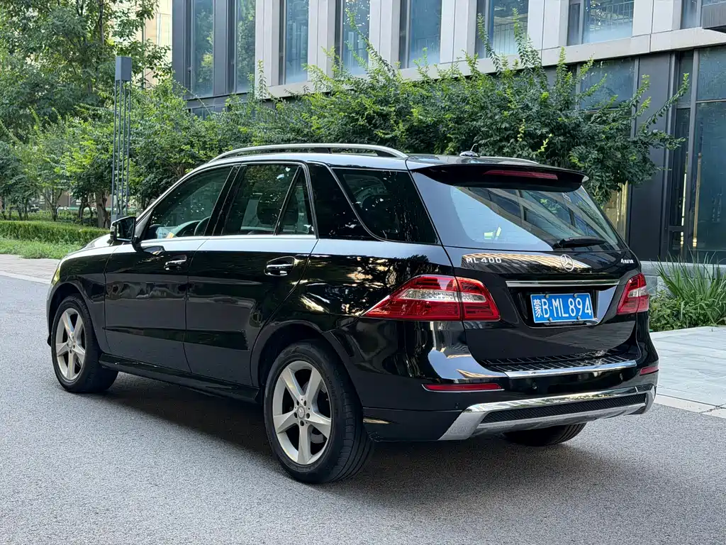 Mercedes-Benz M-Class — миниатюра 6