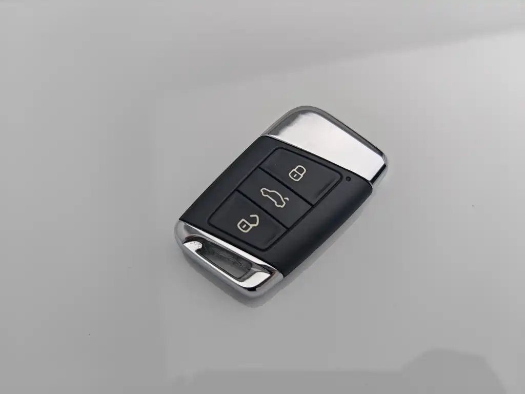 Volkswagen CC — миниатюра 20