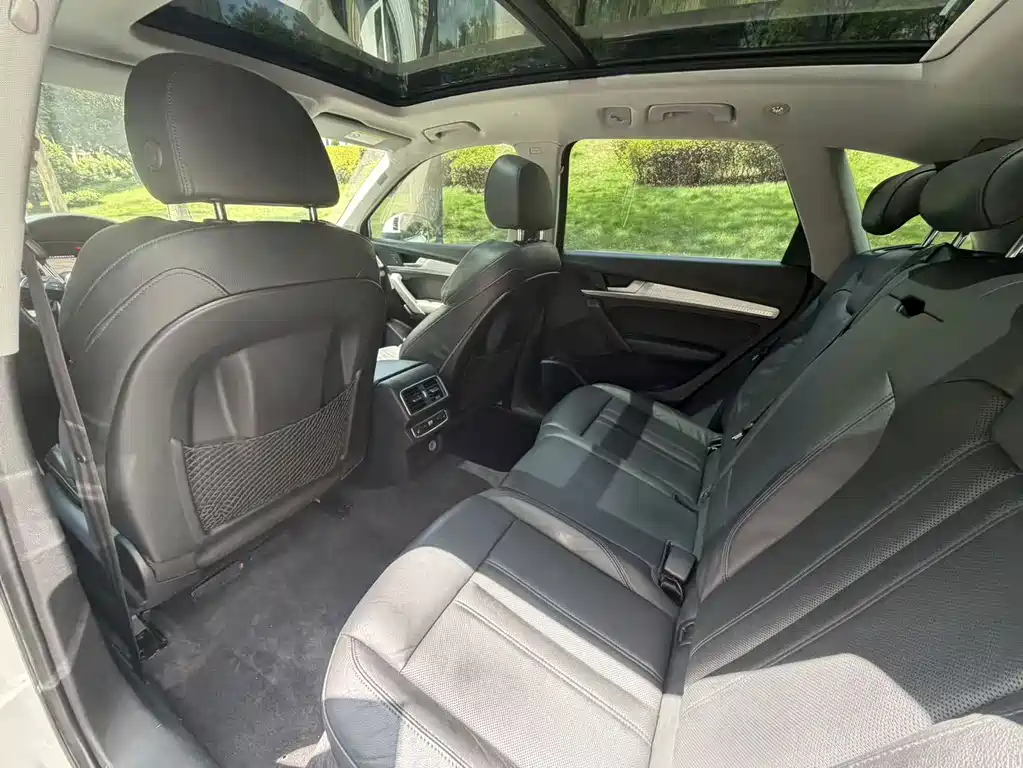 Audi Q5L — миниатюра 5