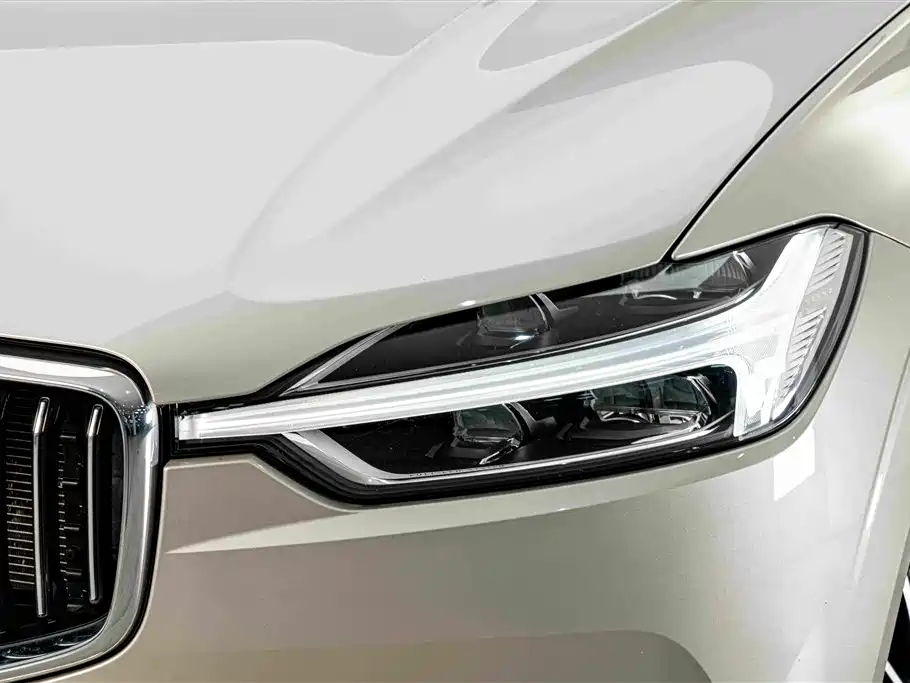 Volvo XC60 — миниатюра 4