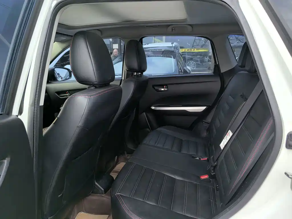 Suzuki Vitara — миниатюра 9