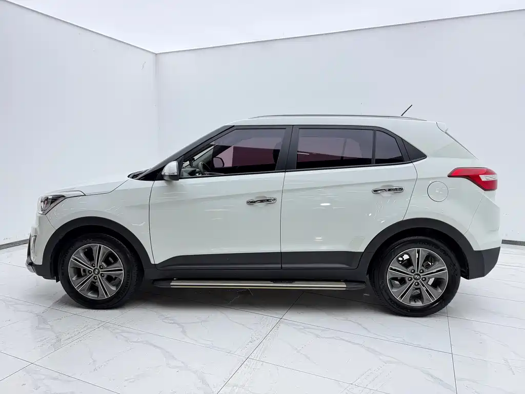 Hyundai ix25 — миниатюра 3