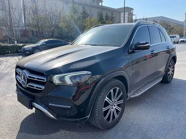 MERCEDES-BENZ GLE