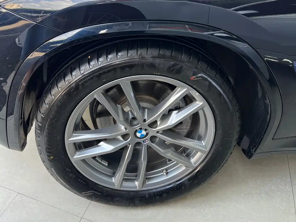 BMW X3 — миниатюра 11