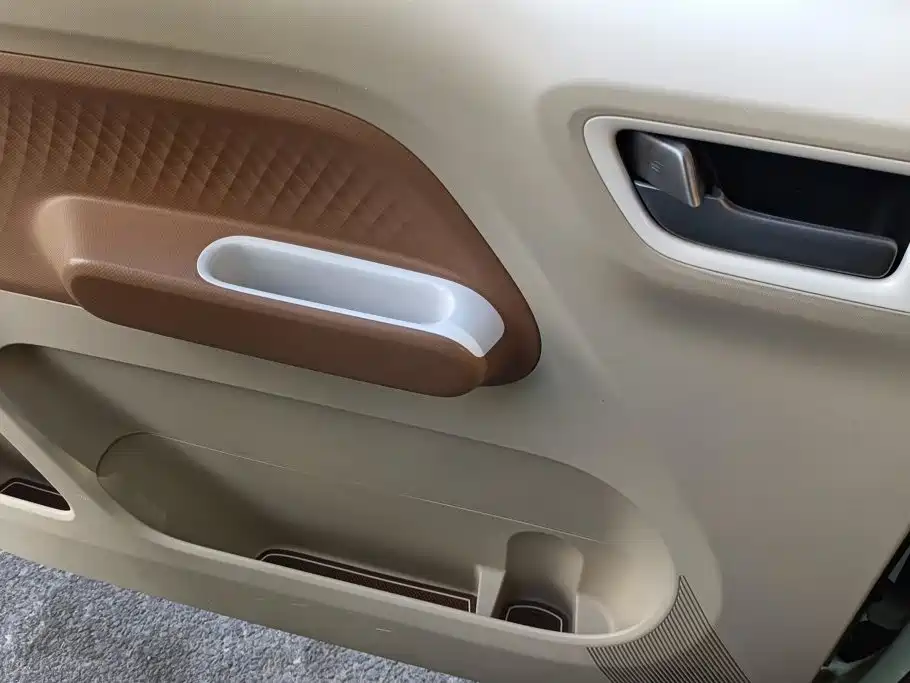 Wuling MINIEV — миниатюра 7