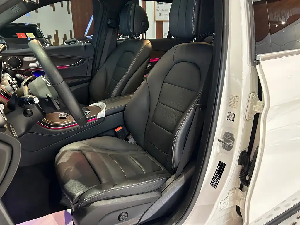 Mercedes-Benz GLC — миниатюра 12