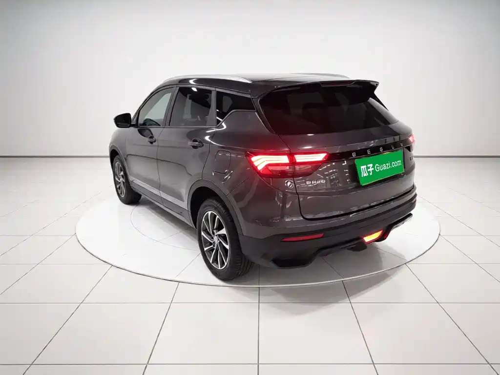 Geely Binyue — миниатюра 5