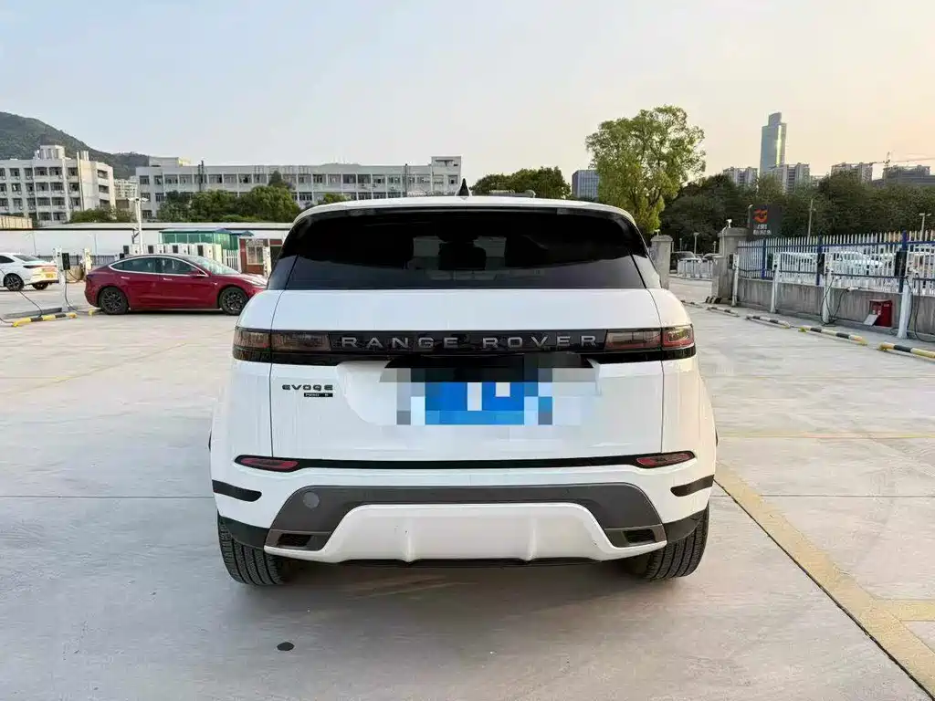 Land Rover Evoque — миниатюра 9