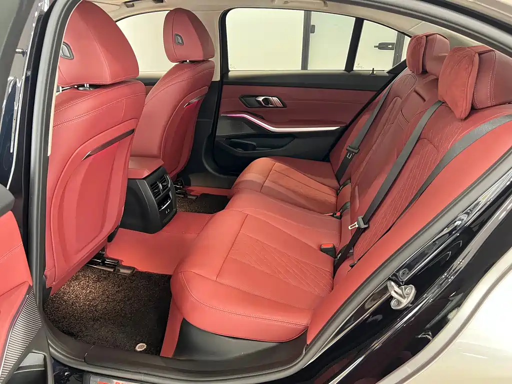 BMW i3 — миниатюра 14