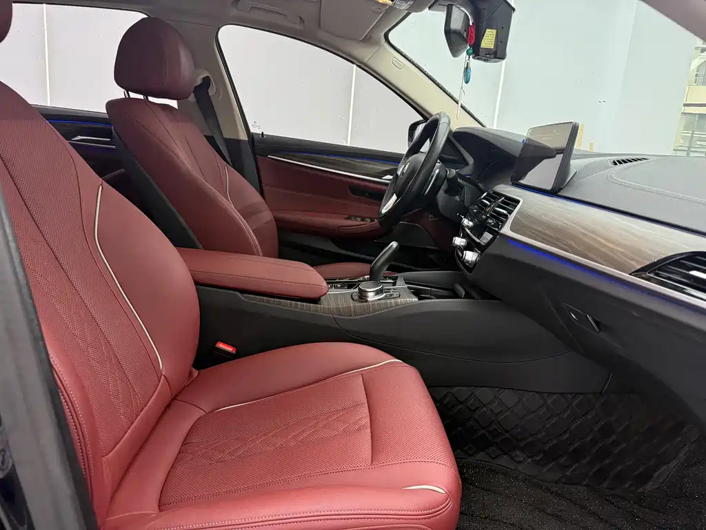 BMW 5 Series 5 2023 530Li Lead Luxury