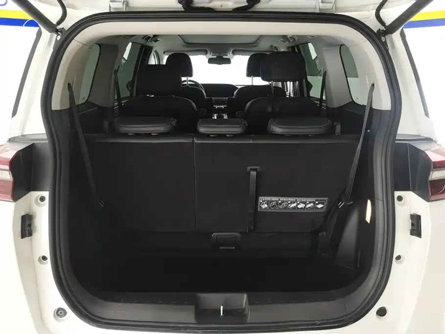 GAC Motor Trumpchi M6 — миниатюра 4