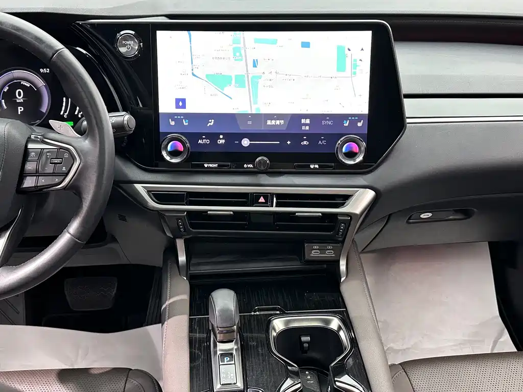 Lexus RX — миниатюра 21