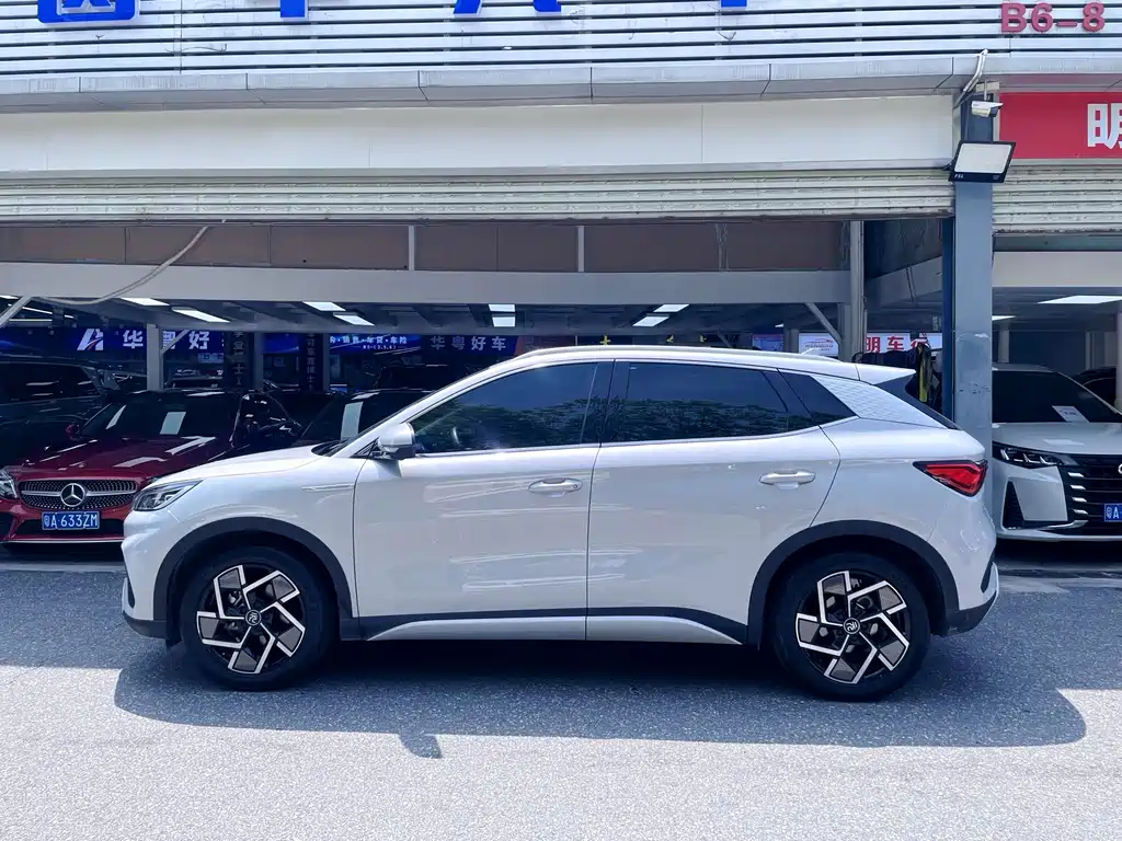 BYD Yuan Plus — миниатюра 2