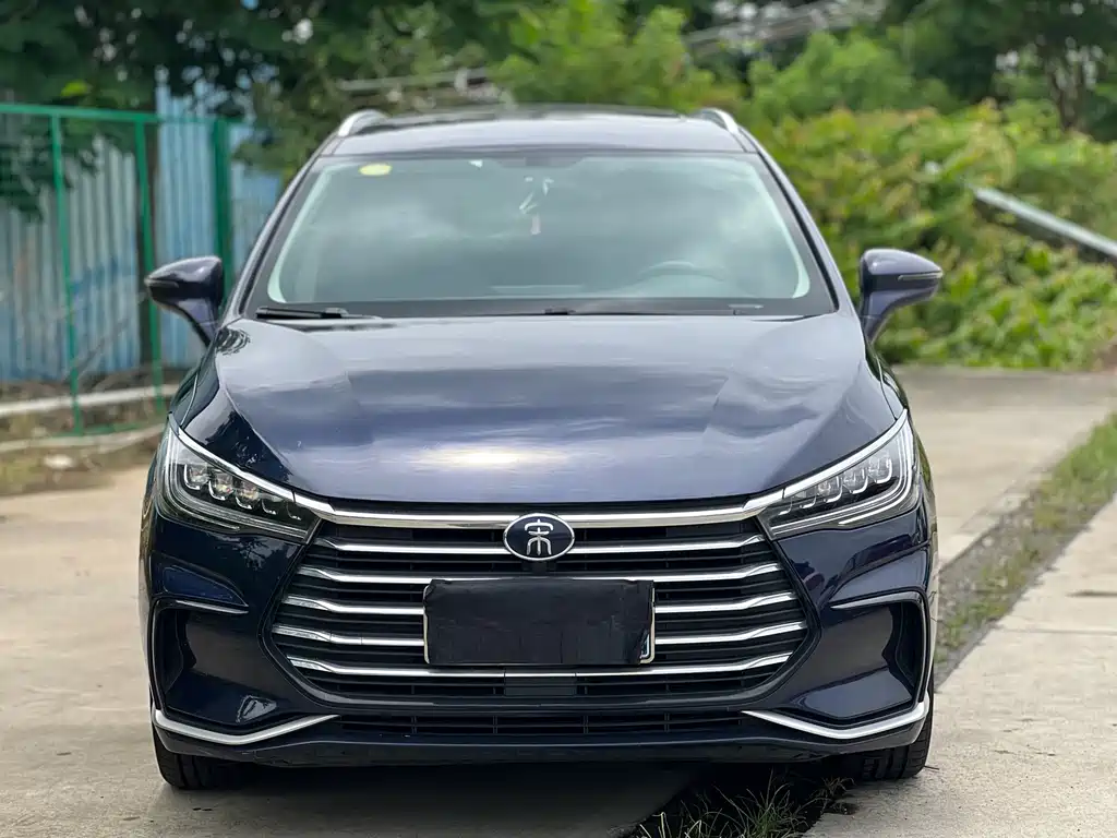 BYD MAX — миниатюра 2