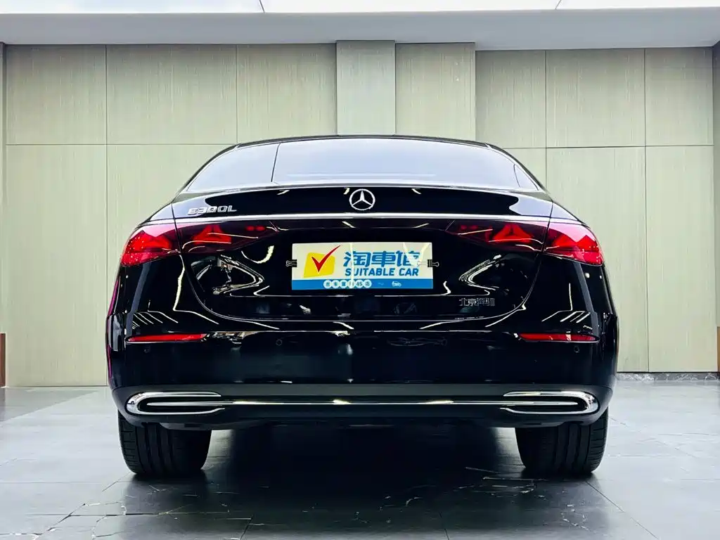 Mercedes-Benz E-Class — миниатюра 5