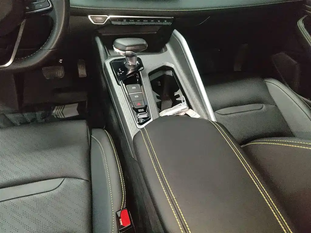 Geely Preface 2023 1.5TD