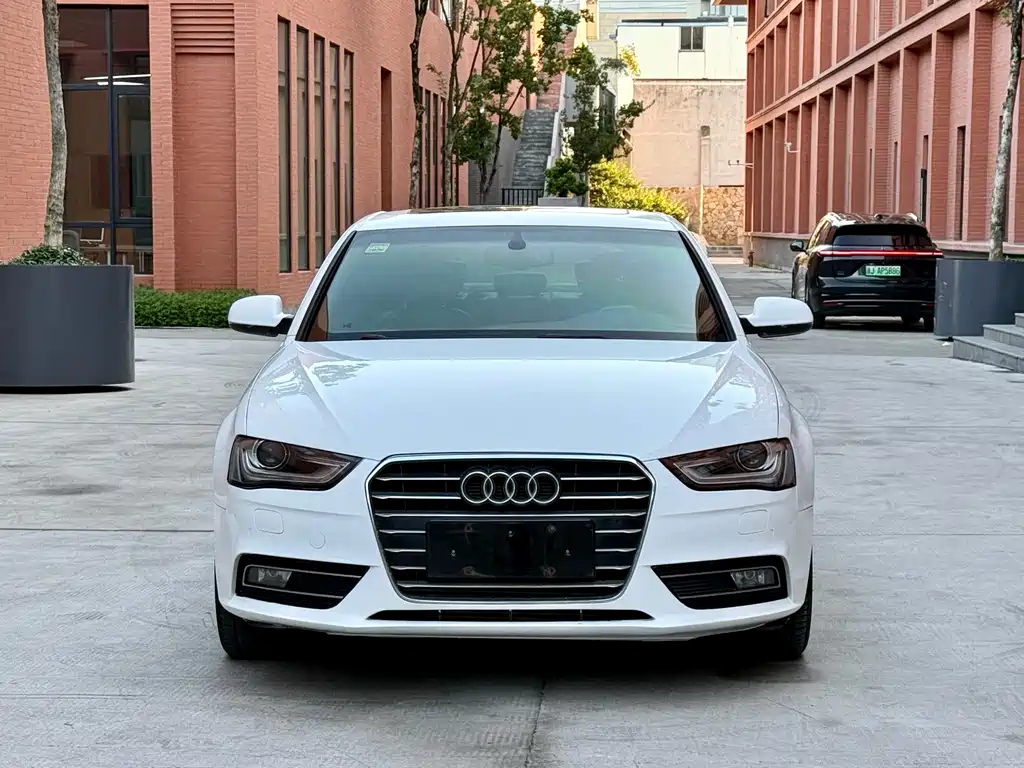 Audi A4L — миниатюра 2