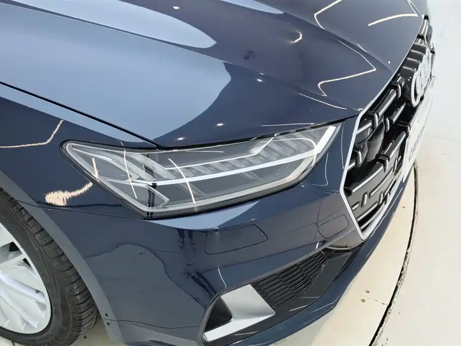 Audi A7L 2024 45TFSI S-line