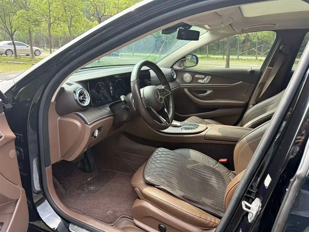 Mercedes-Benz E-Class E 2021 E 300 L Luxury