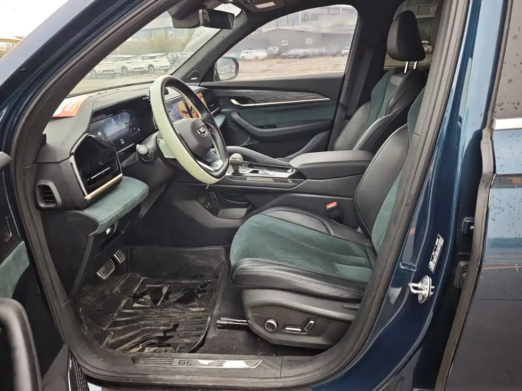 Geely Xingyue L — миниатюра 15