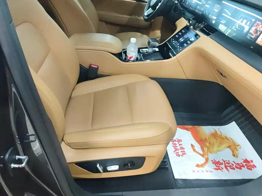 Li Auto Li ONE — миниатюра 8
