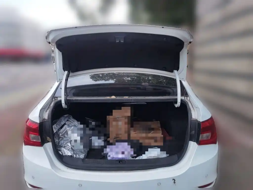 Buick Excelle — миниатюра 10