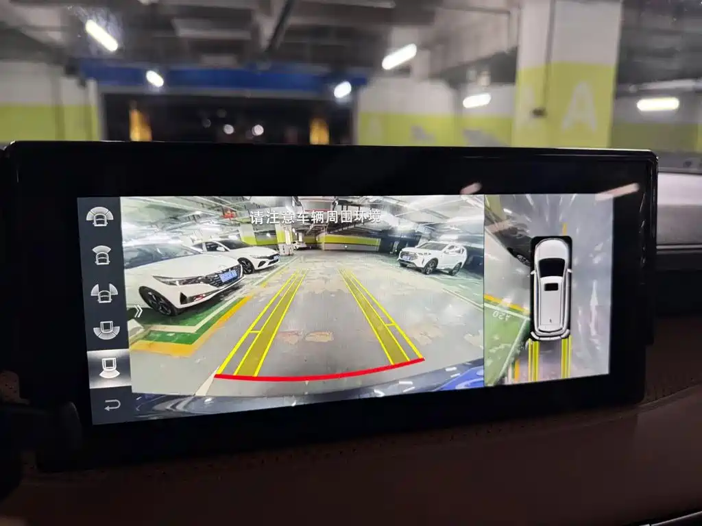 Wuling Jiachen — миниатюра 16