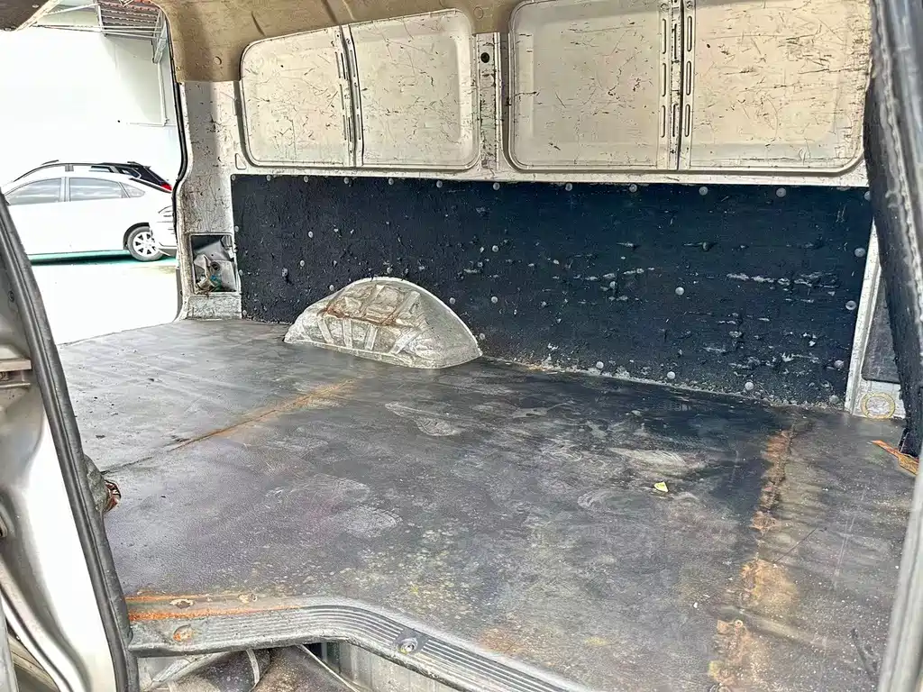 Forthing Lingzhi V3 1.6L 2 seats Logistics Edition, фото 11