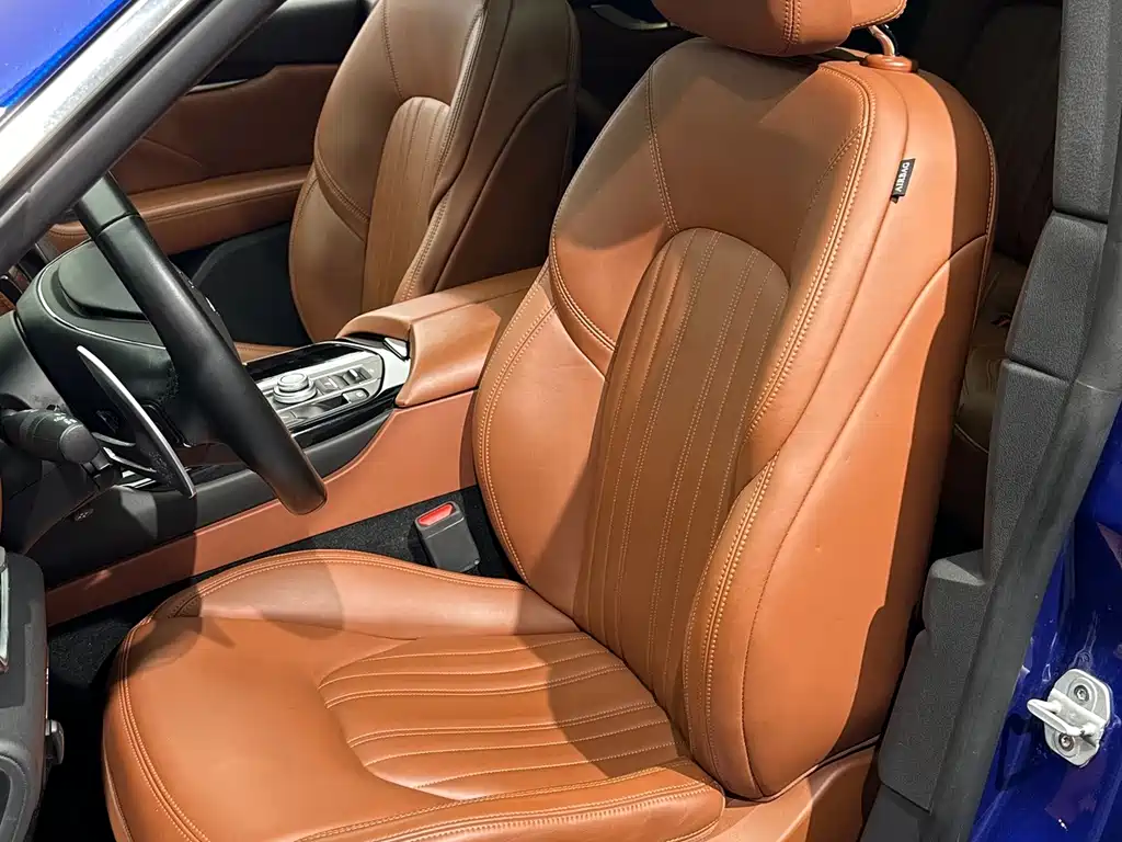 Maserati Levante — миниатюра 16