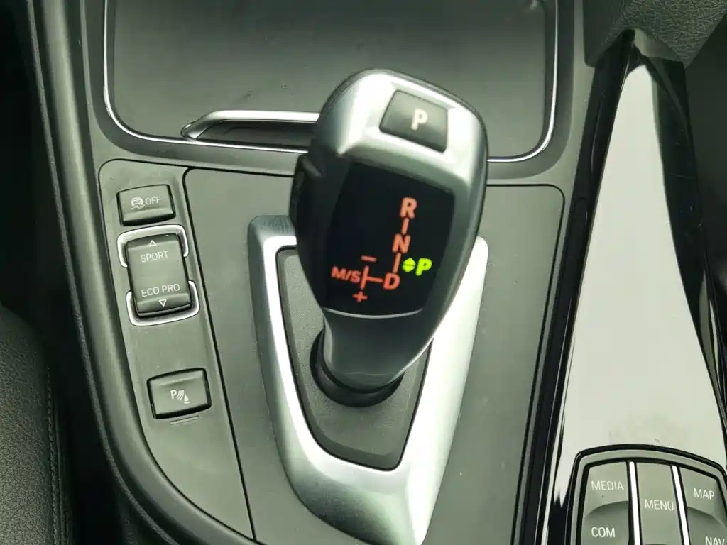 BMW 3 Series GT — миниатюра 13
