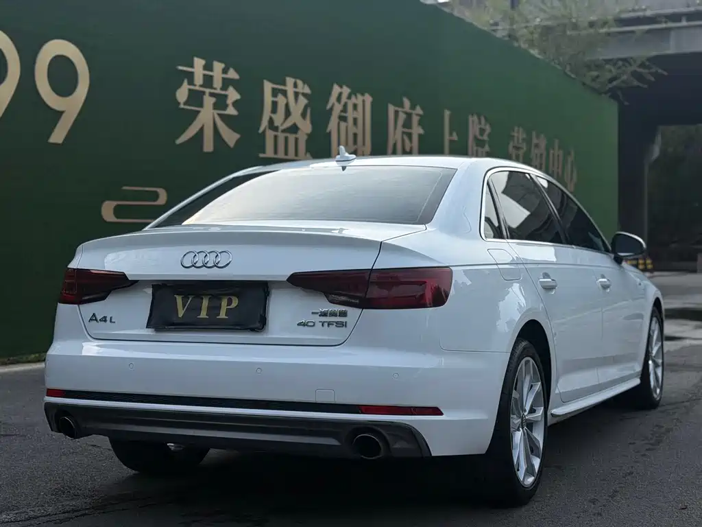 Audi A4L — миниатюра 17