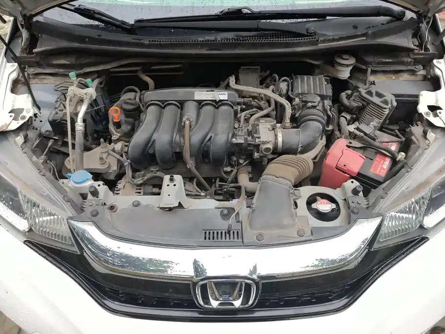 Honda Fit — миниатюра 10