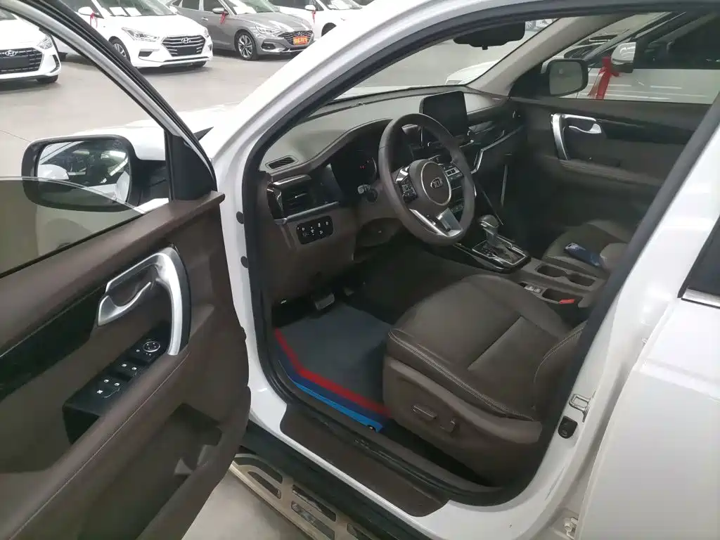 Kia Sportage — миниатюра 16
