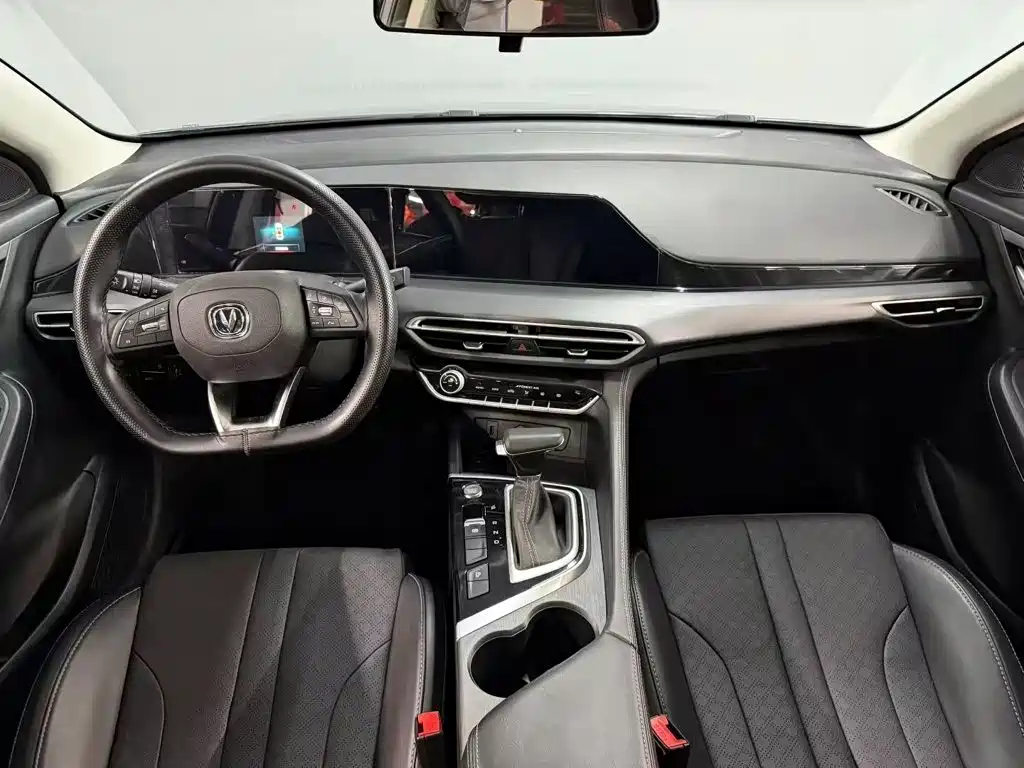 Changan Eado — миниатюра 10