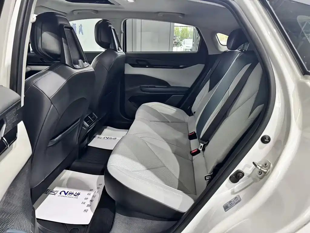Changan UNI-V iDD — миниатюра 27