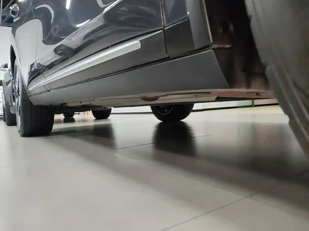 BYD Tang New Energy — миниатюра 21