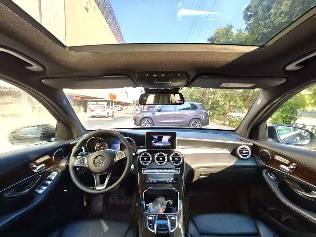 Mercedes-Benz GLC — миниатюра 6